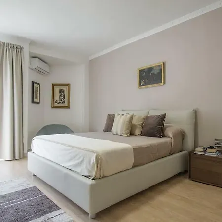 Apartmán Luxury 2bedrooms *